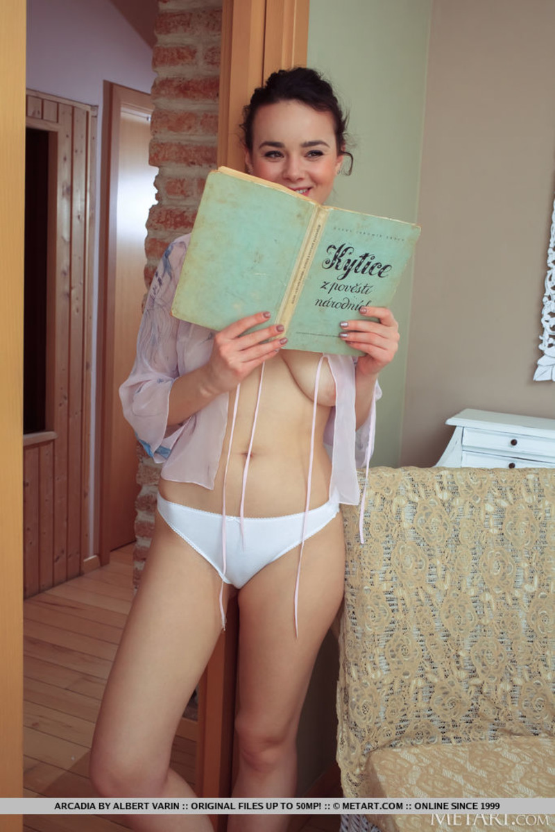 Young Brunette Arcadia Shows Her Large Tits - 1