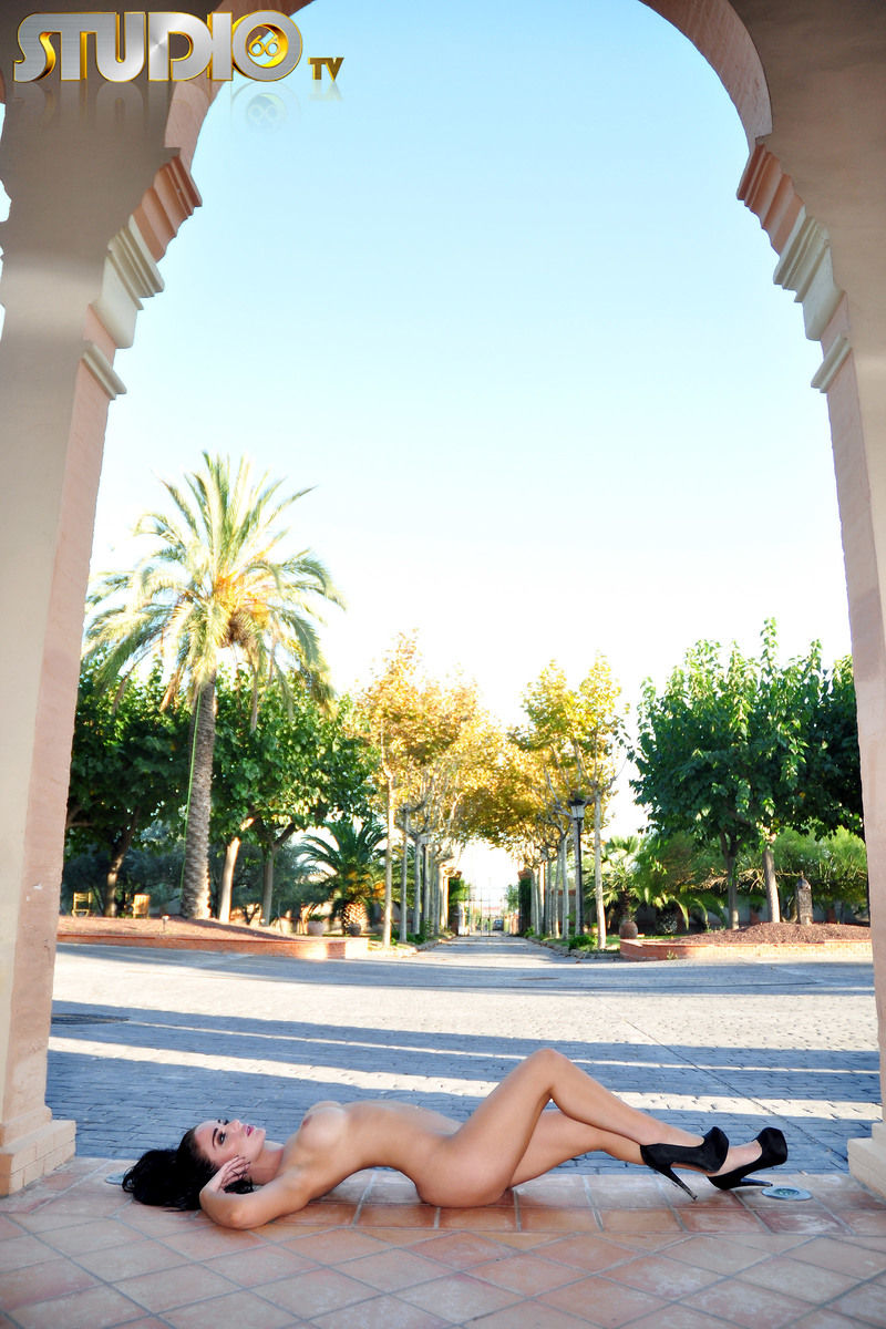 Alexandra Louise - 9