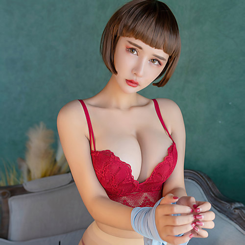 Xia Momo Asian Doll